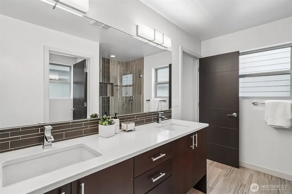 8297 5th Avenue NE Seattle WA 98115