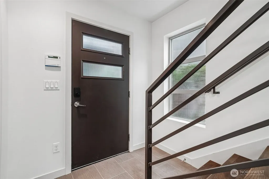 8297 5th Avenue NE Seattle WA 98115