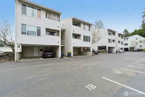 20301 19th Avenue NE Shoreline WA 98155