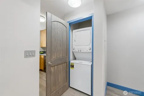 20301 19th Avenue NE Shoreline WA 98155