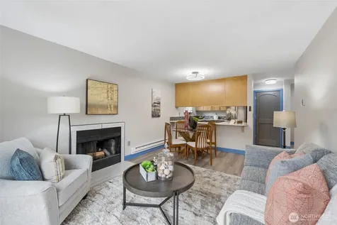 20301 19th Avenue NE Shoreline WA 98155