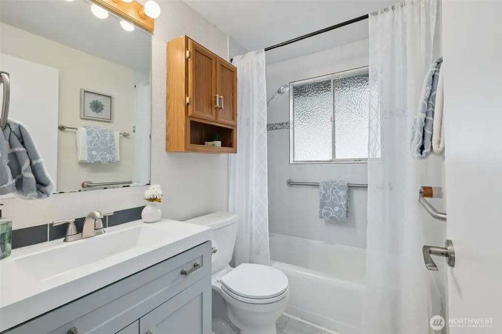 3315 S 269th Street Kent WA 98032