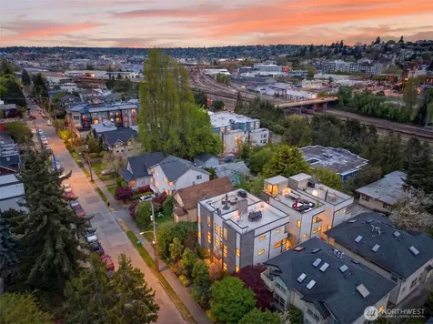 3014 21st Avenue W Seattle WA 98199
