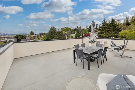 3014 21st Avenue W Seattle WA 98199