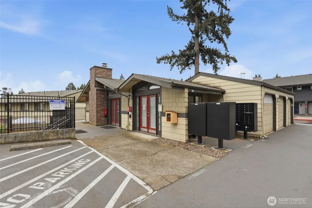6208 NE 17th Avenue Vancouver WA 98665