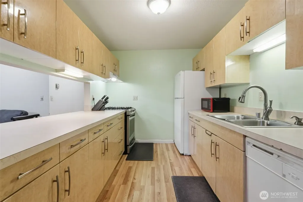 6208 NE 17th Avenue Vancouver WA 98665