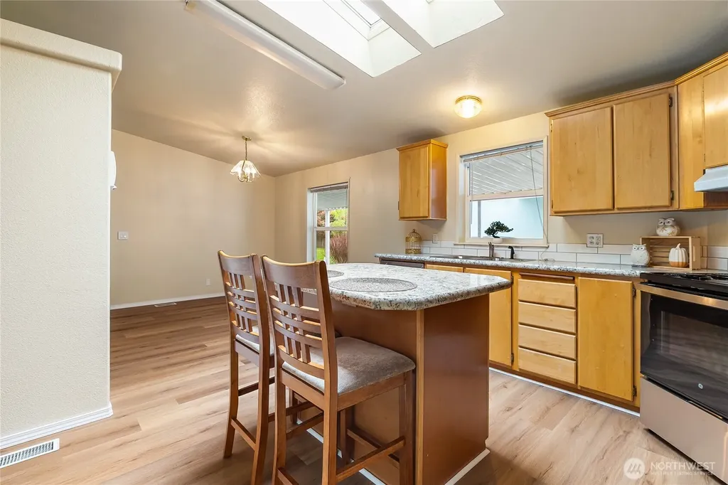 2350 Douglas Road Ferndale WA 98248