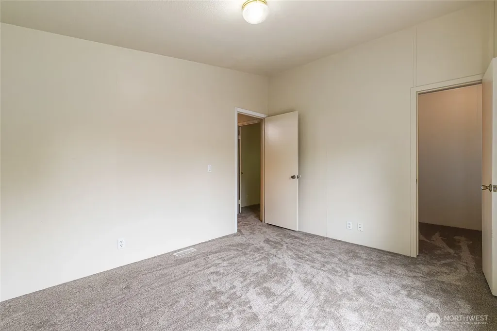 2350 Douglas Road Ferndale WA 98248