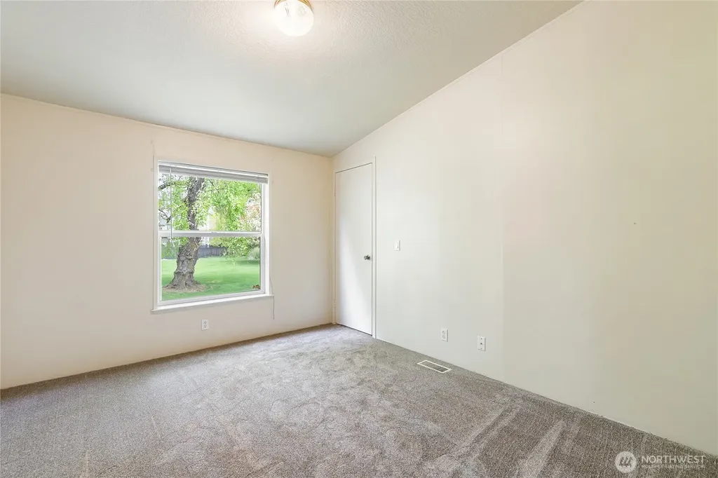 2350 Douglas Road Ferndale WA 98248