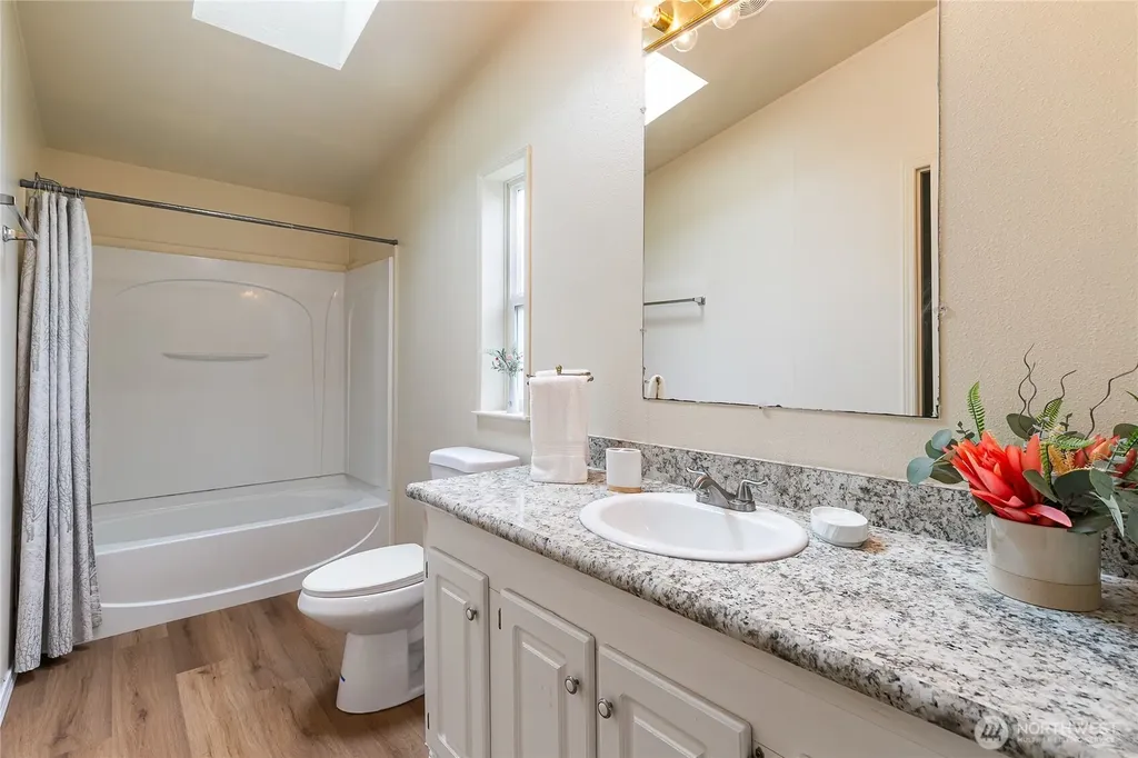 2350 Douglas Road Ferndale WA 98248