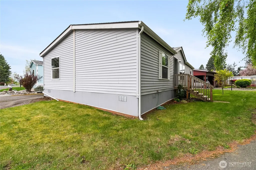 2350 Douglas Road Ferndale WA 98248