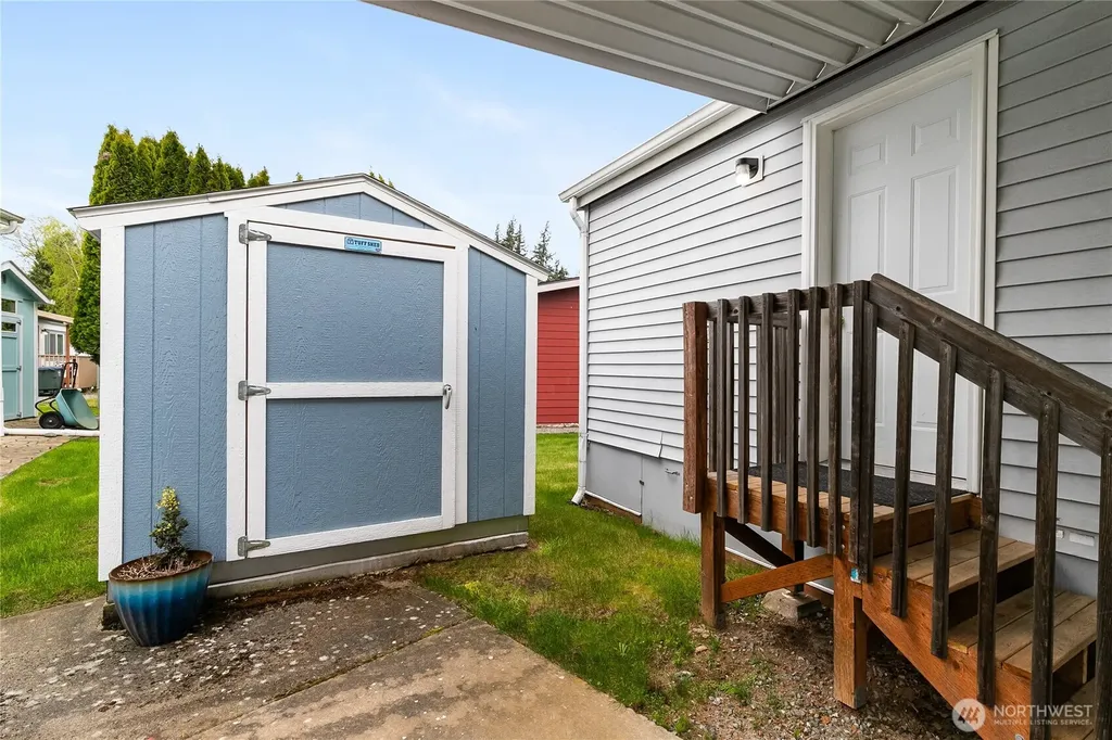2350 Douglas Road Ferndale WA 98248