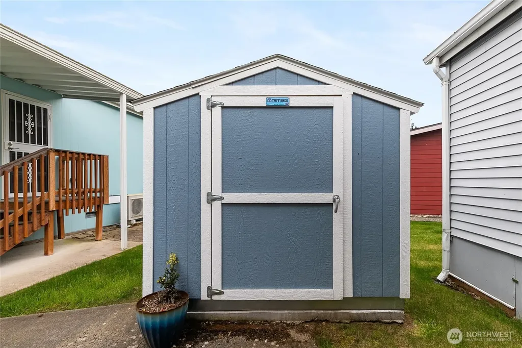 2350 Douglas Road Ferndale WA 98248