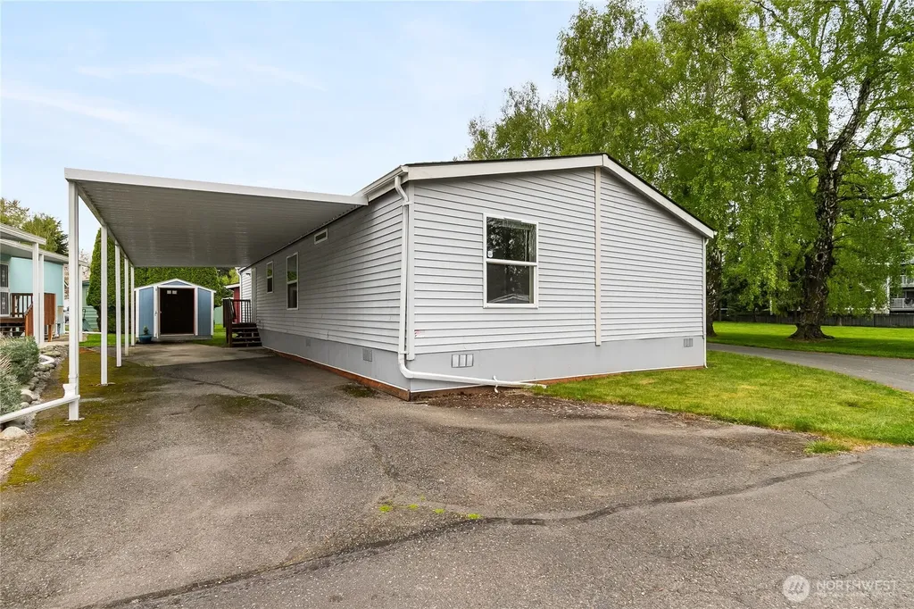 2350 Douglas Road Ferndale WA 98248