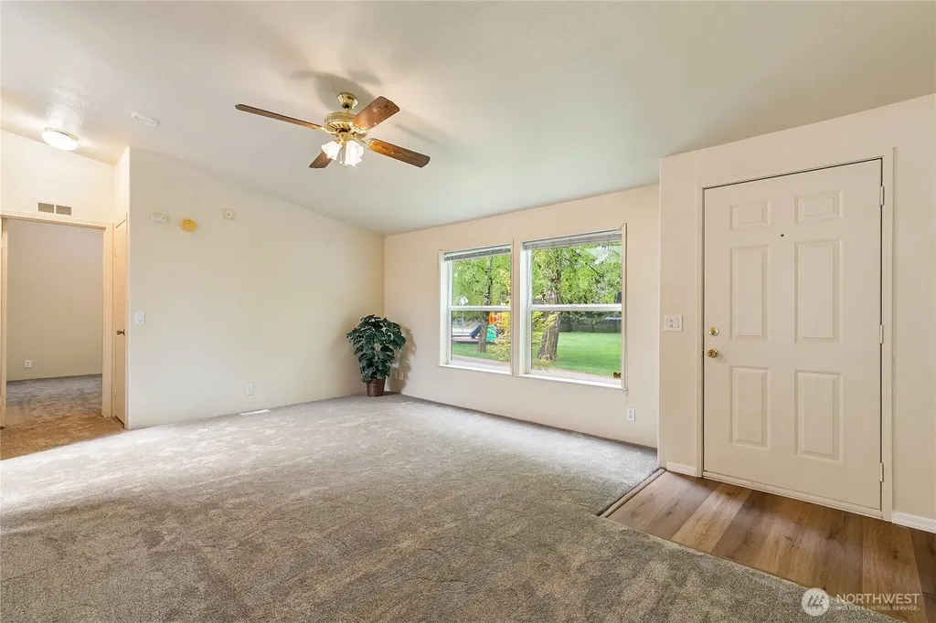 2350 Douglas Road Ferndale WA 98248