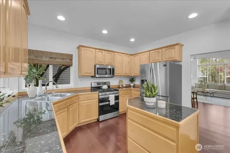 12421 NE 103rd Place Kirkland WA 98033