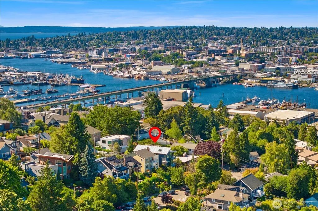 3451 10th Avenue W Seattle WA 98119