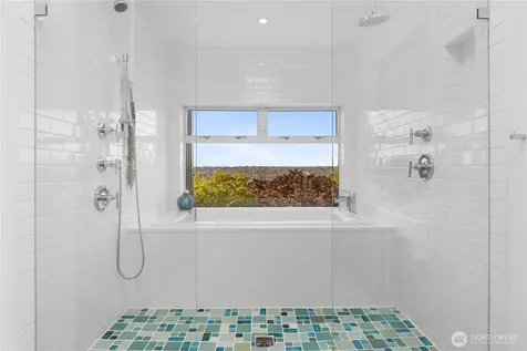3451 10th Avenue W Seattle WA 98119