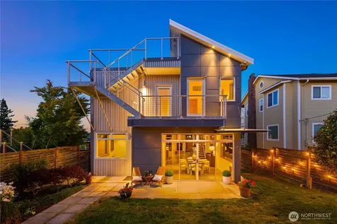 3451 10th Avenue W Seattle WA 98119