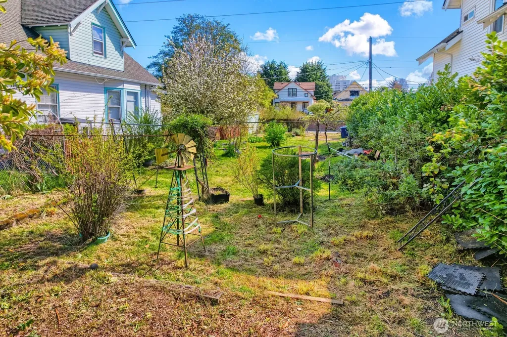 1715 S Sheridan Avenue Tacoma WA 98405