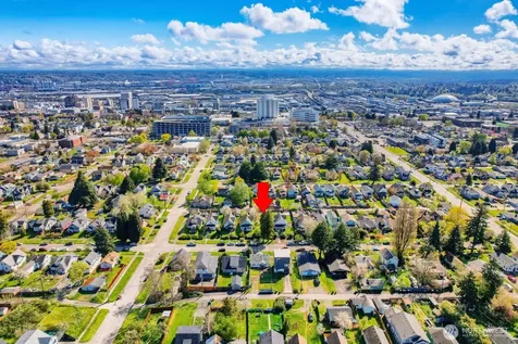1715 S Sheridan Avenue Tacoma WA 98405