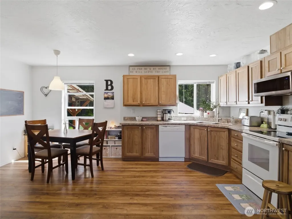 17710 Mima Acres Drive SE Tenino WA 98589