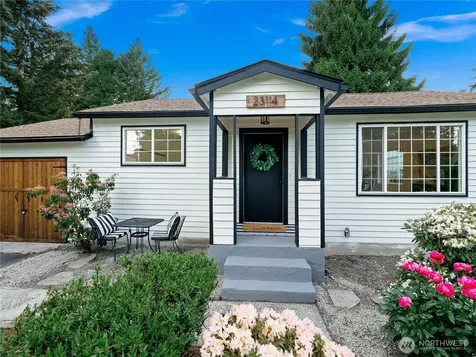 23114 29th Avenue W Brier WA 98036