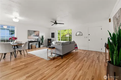 23114 29th Avenue W Brier WA 98036