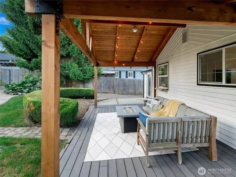 23114 29th Avenue W Brier WA 98036