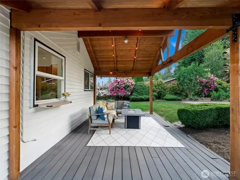 23114 29th Avenue W Brier WA 98036
