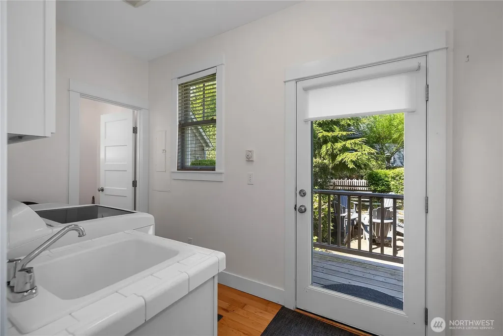 34 Seastar Lane Pacific Beach WA 98571