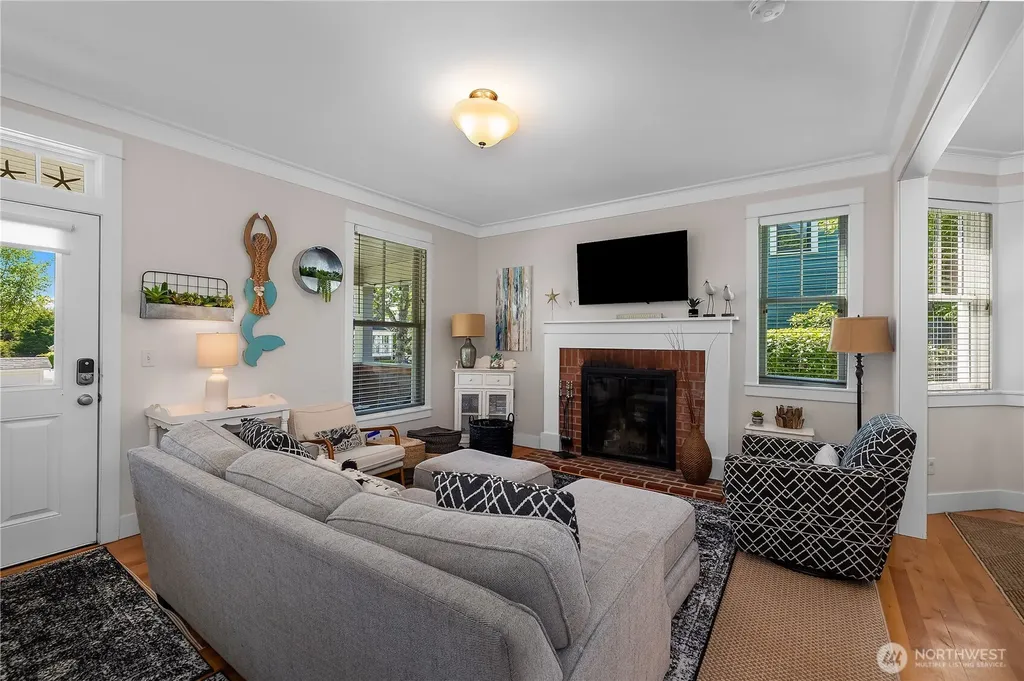 34 Seastar Lane Pacific Beach WA 98571