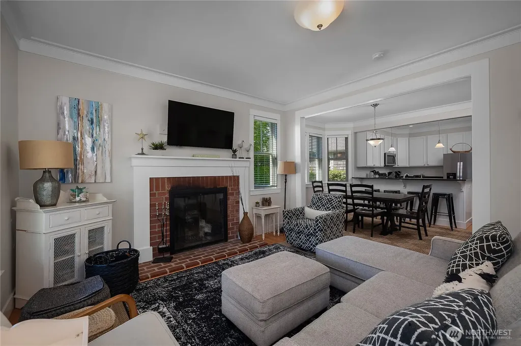 34 Seastar Lane Pacific Beach WA 98571