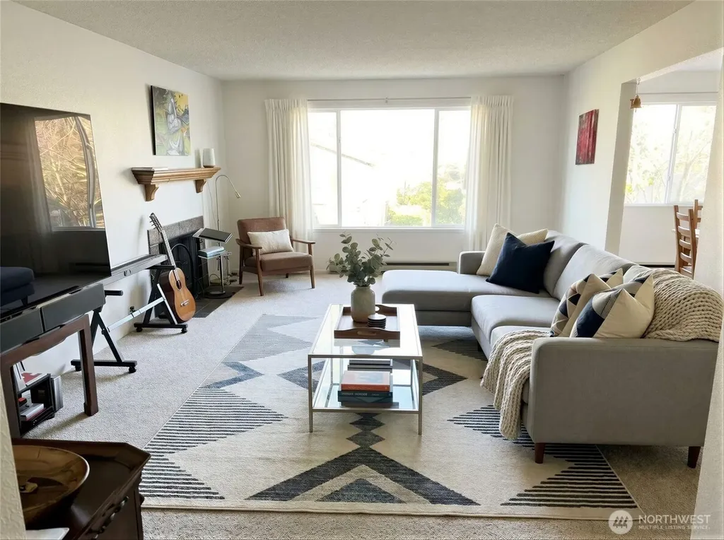 8848 Interlake Avenue N Seattle WA 98103
