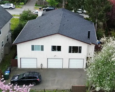 8848 Interlake Avenue N Seattle WA 98103