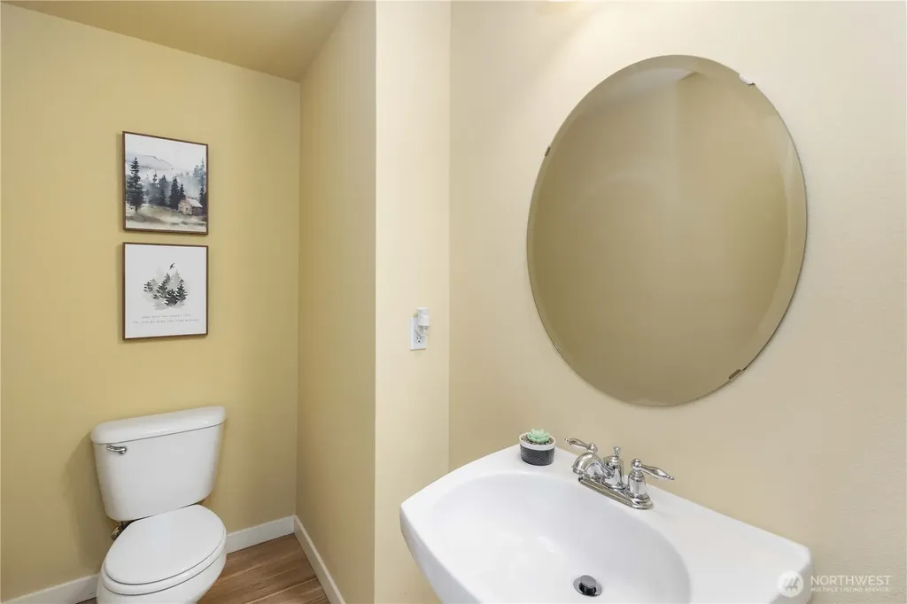 25499 SE 274th Place Maple Valley WA 98038