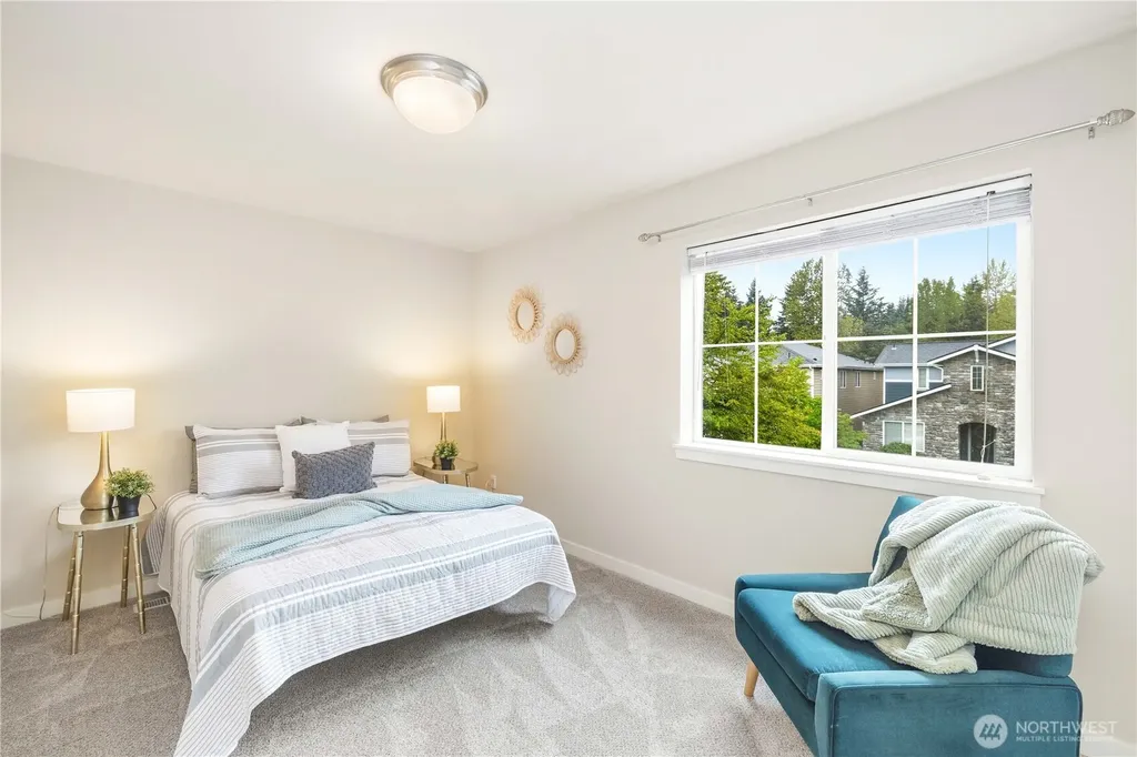 25499 SE 274th Place Maple Valley WA 98038