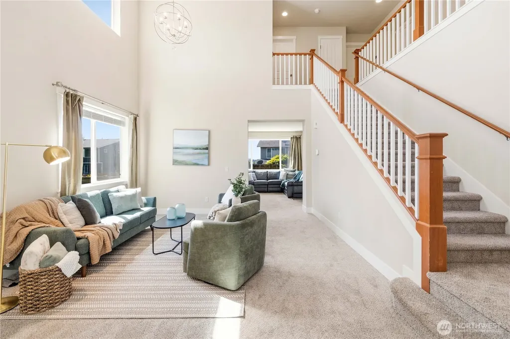 25499 SE 274th Place Maple Valley WA 98038