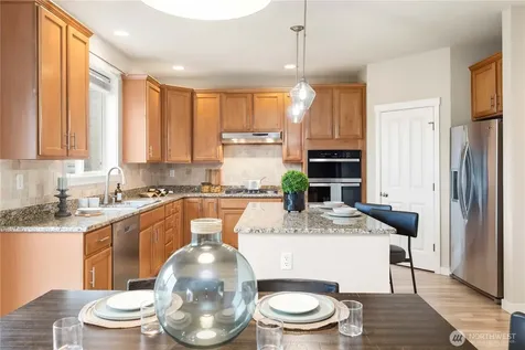 25499 SE 274th Place Maple Valley WA 98038