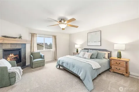 25499 SE 274th Place Maple Valley WA 98038