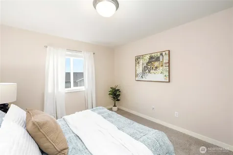 25499 SE 274th Place Maple Valley WA 98038