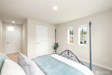 25499 SE 274th Place Maple Valley WA 98038