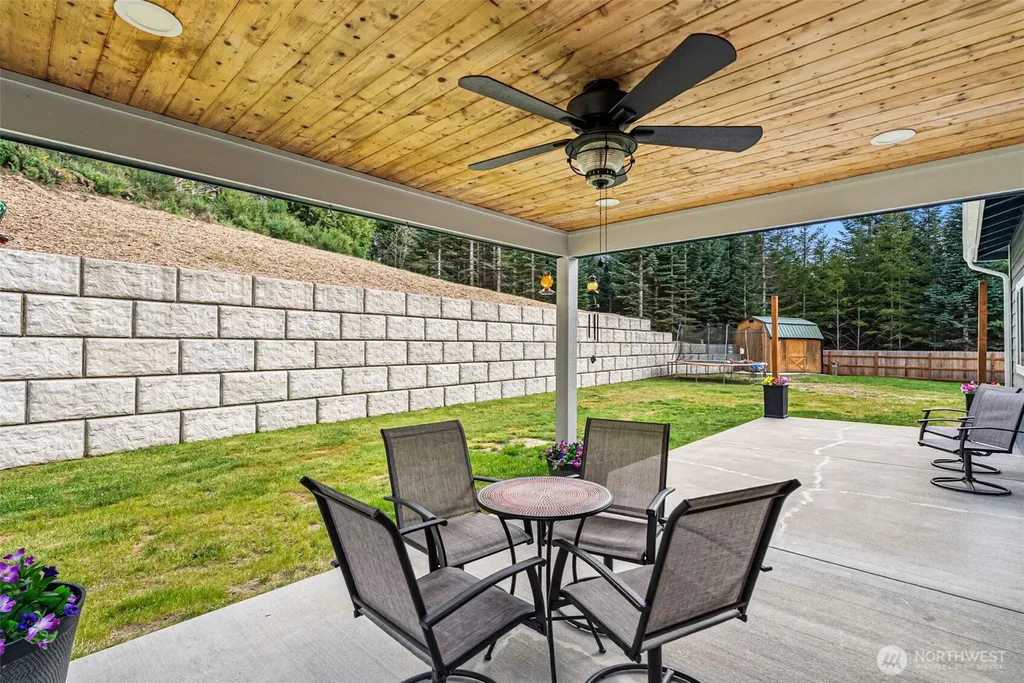 9611 W Belfair Valley Road Bremerton WA 98312