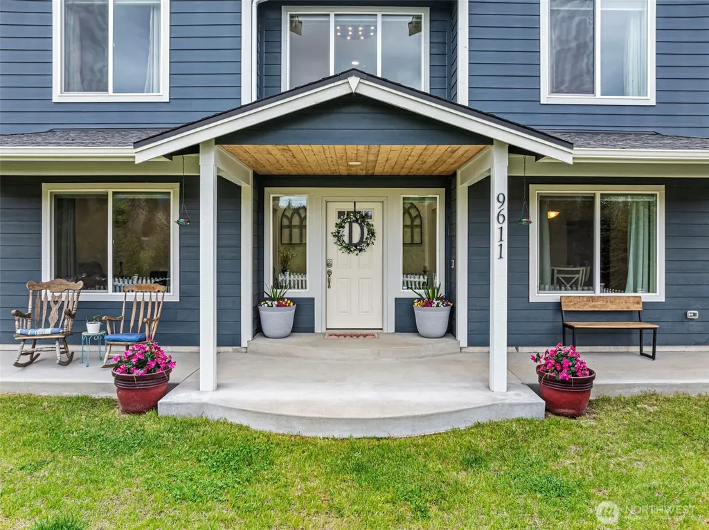 9611 W Belfair Valley Road Bremerton WA 98312