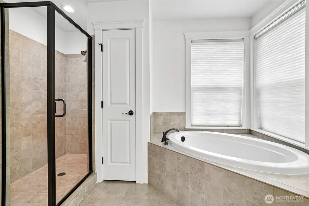 2166 NE Morgan Lane Issaquah WA 98029