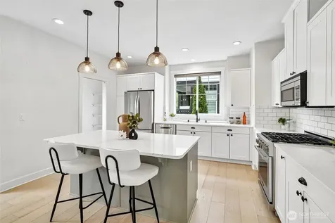2166 NE Morgan Lane Issaquah WA 98029