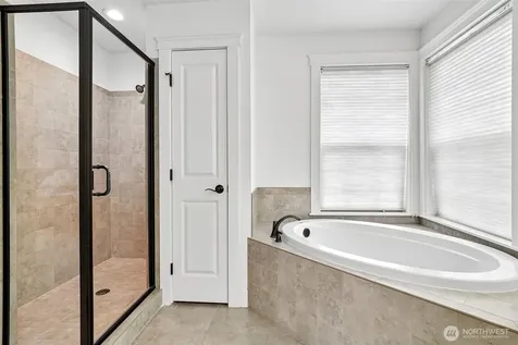 2166 NE Morgan Lane Issaquah WA 98029