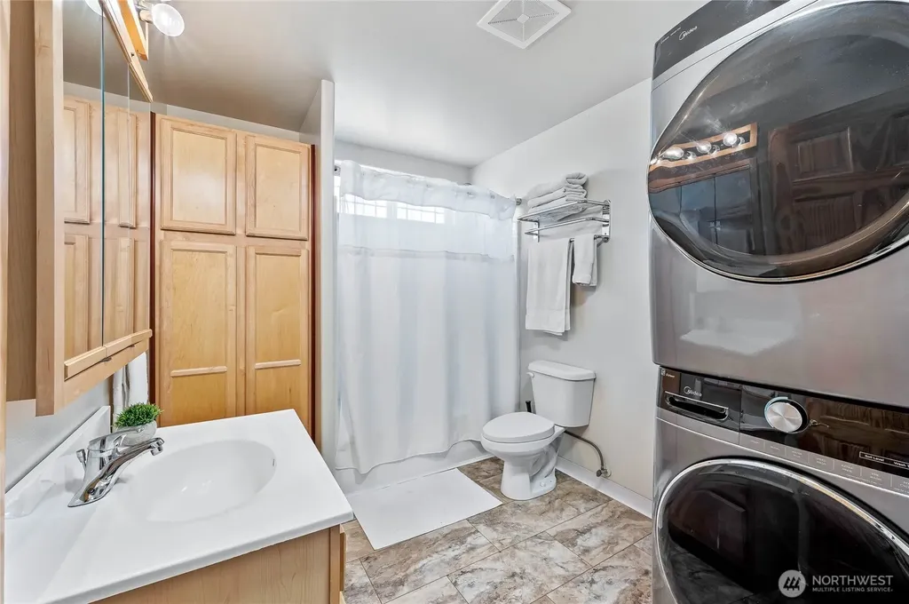 225 E Marine View Place Orondo WA 98843