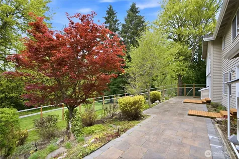 4017 251st Way NE Redmond WA 98053