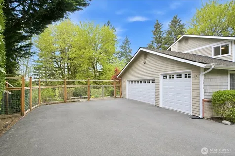 4017 251st Way NE Redmond WA 98053